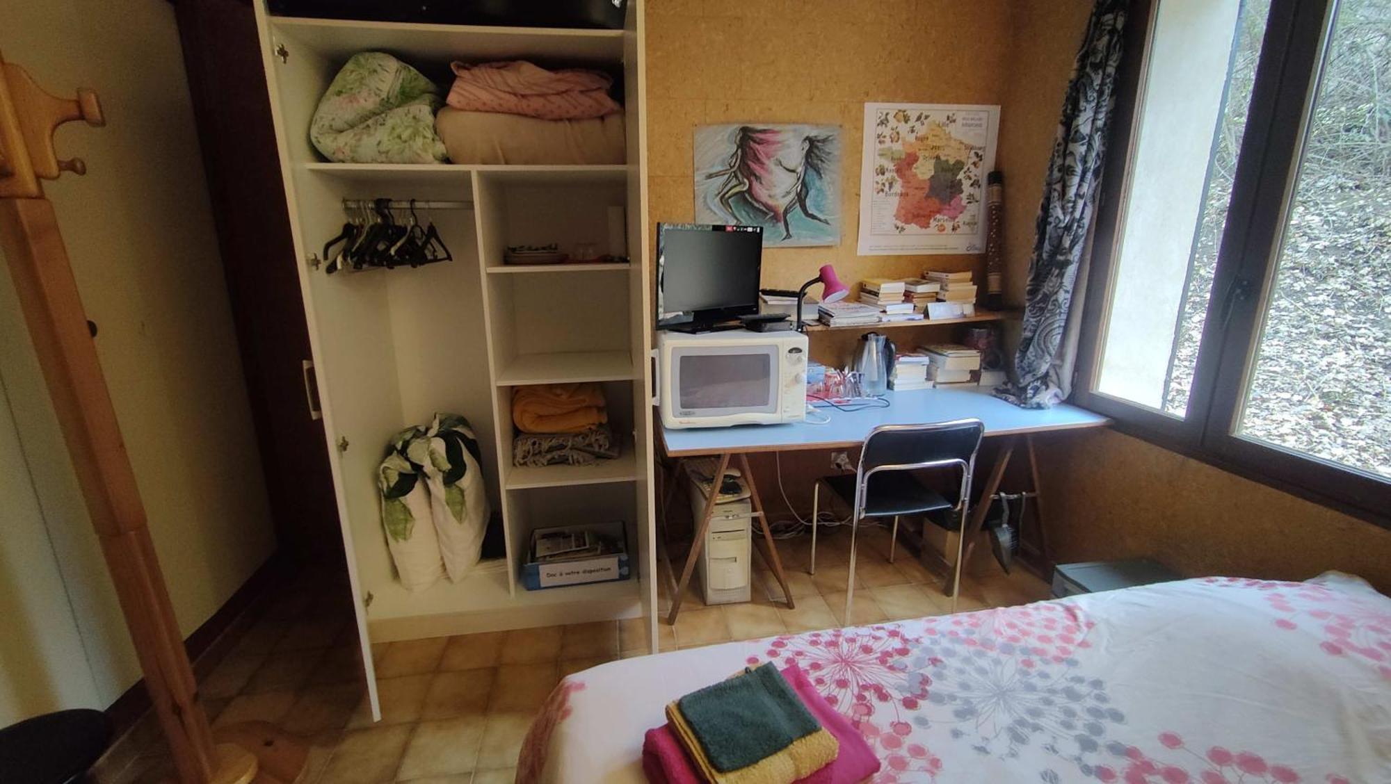 Chambre Dans Villa Le Chaffaut-Saint-Jurson Bagian luar foto